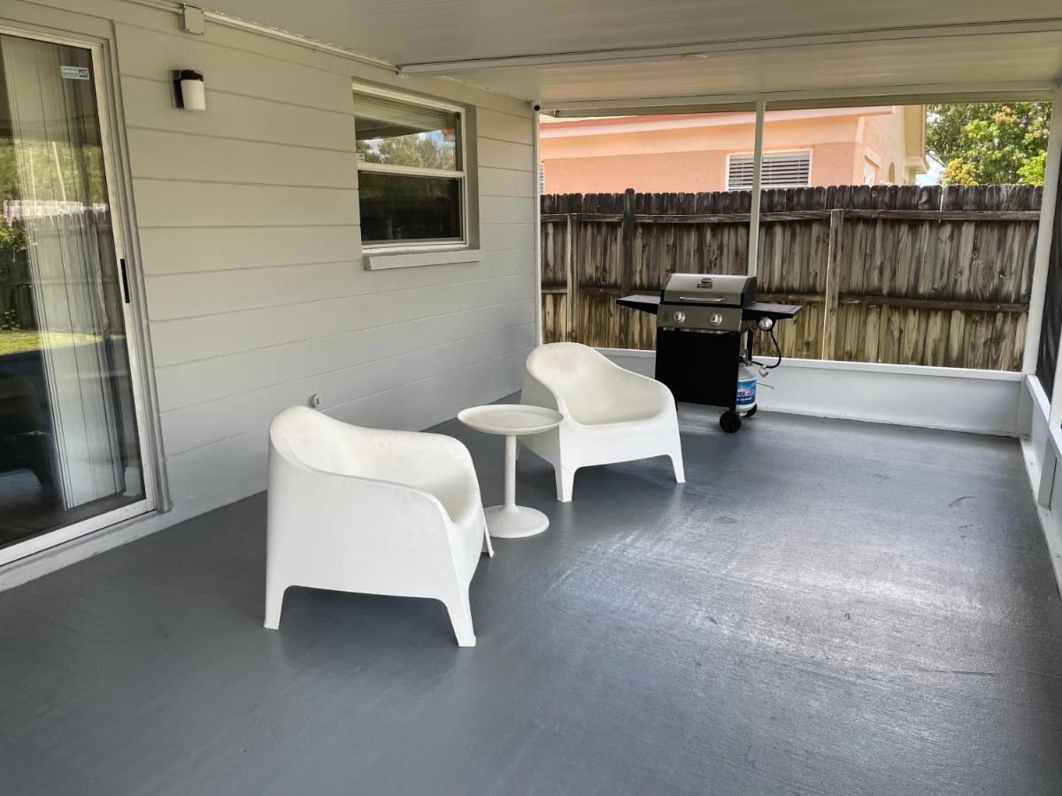 Cozy 3 Bedroom Home Close To Everything In Tampa! Extérieur photo
