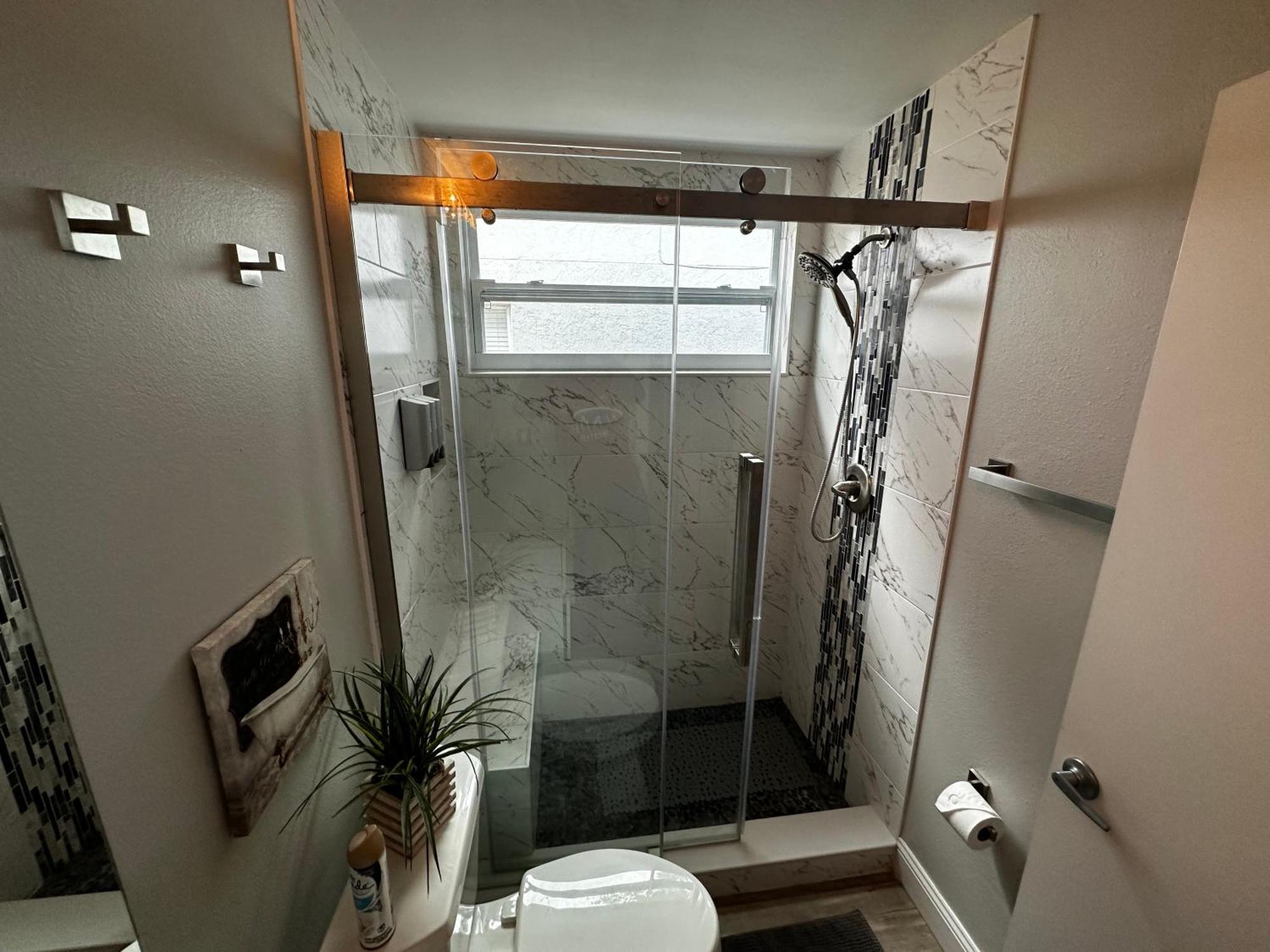 Cozy 3 Bedroom Home Close To Everything In Tampa! Extérieur photo