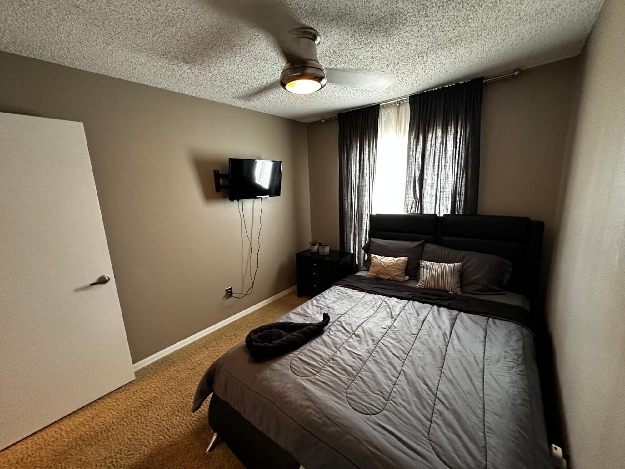 Cozy 3 Bedroom Home Close To Everything In Tampa! Extérieur photo